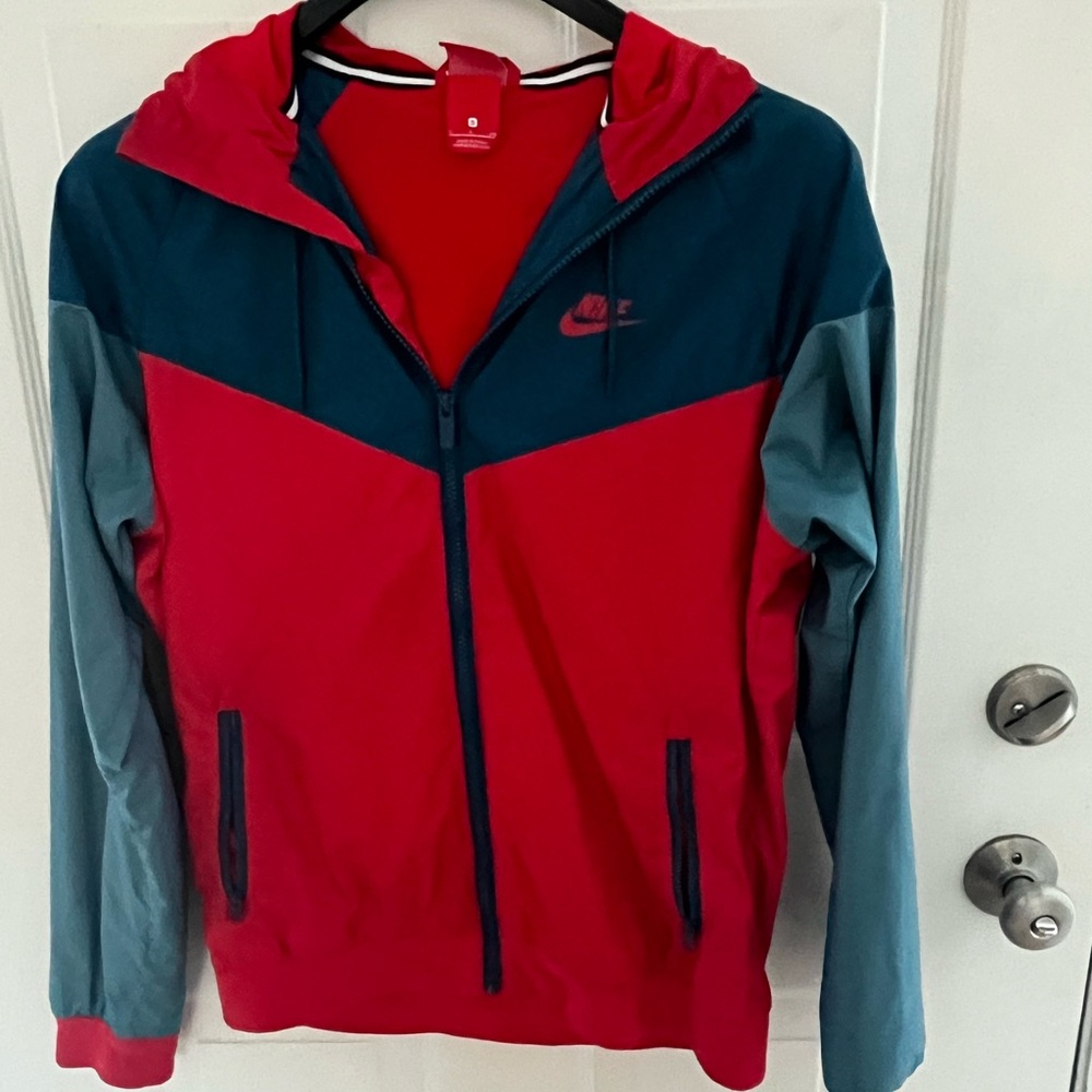 Nike windbreaker